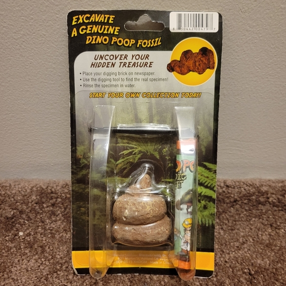 National Geographic Dinosaur Poop Mini Fossil Dig Kit Learning Educational Toy - Picture 2 of 2